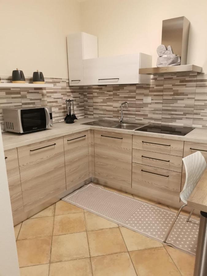 Ferienwohnung La Caletta Di Dany Castelsardo Exterior foto