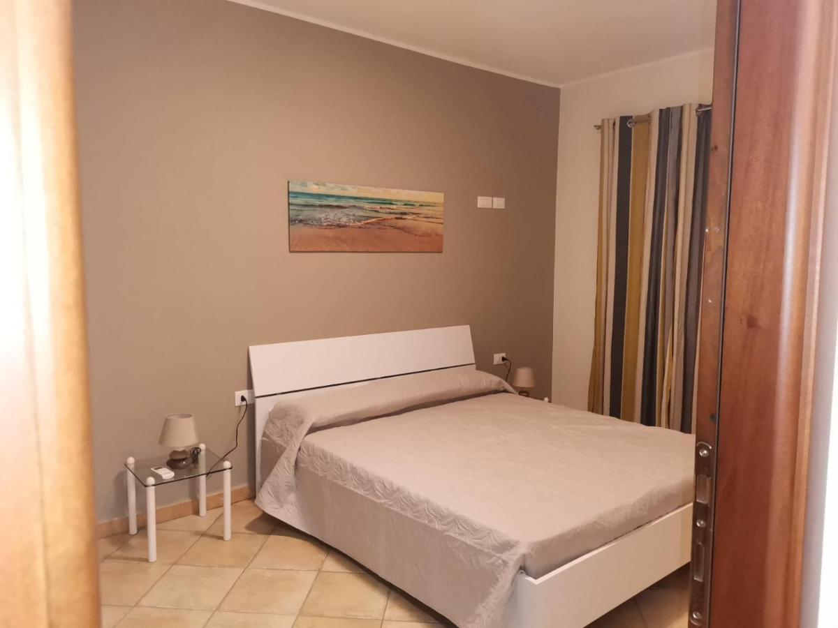 Ferienwohnung La Caletta Di Dany Castelsardo Exterior foto