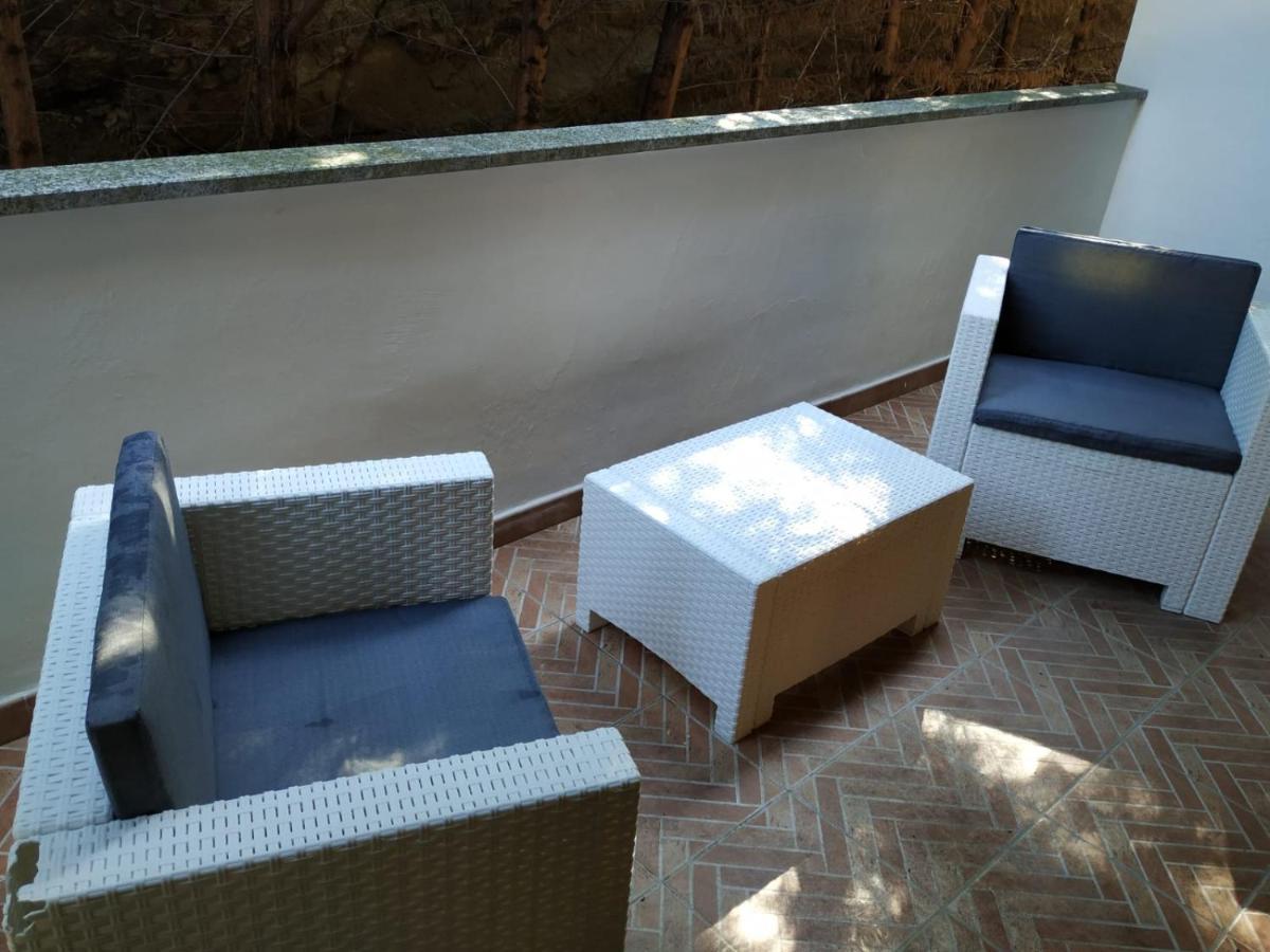 Ferienwohnung La Caletta Di Dany Castelsardo Exterior foto