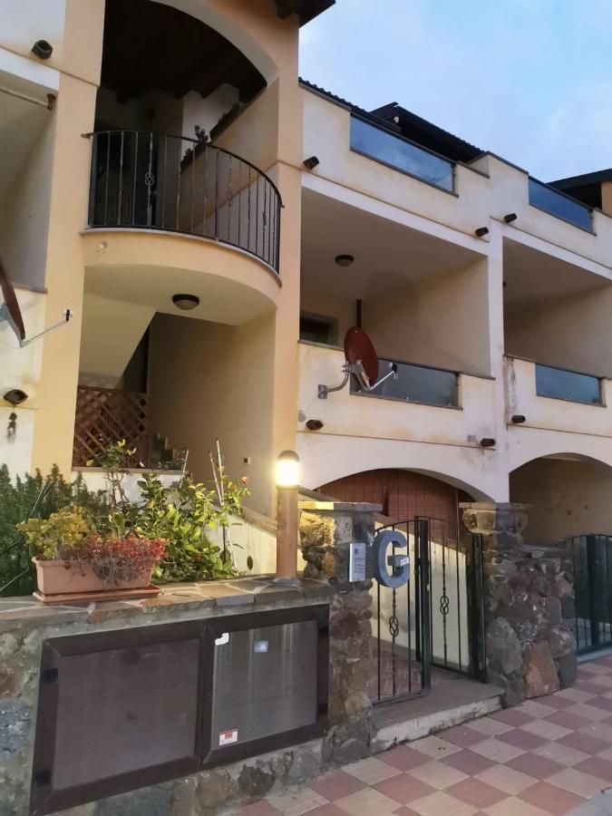 Ferienwohnung La Caletta Di Dany Castelsardo Exterior foto
